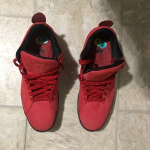 UNDER ARMOUR MENS SNEAKERS SIZE 14